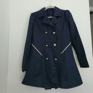 vintage/ trench coat